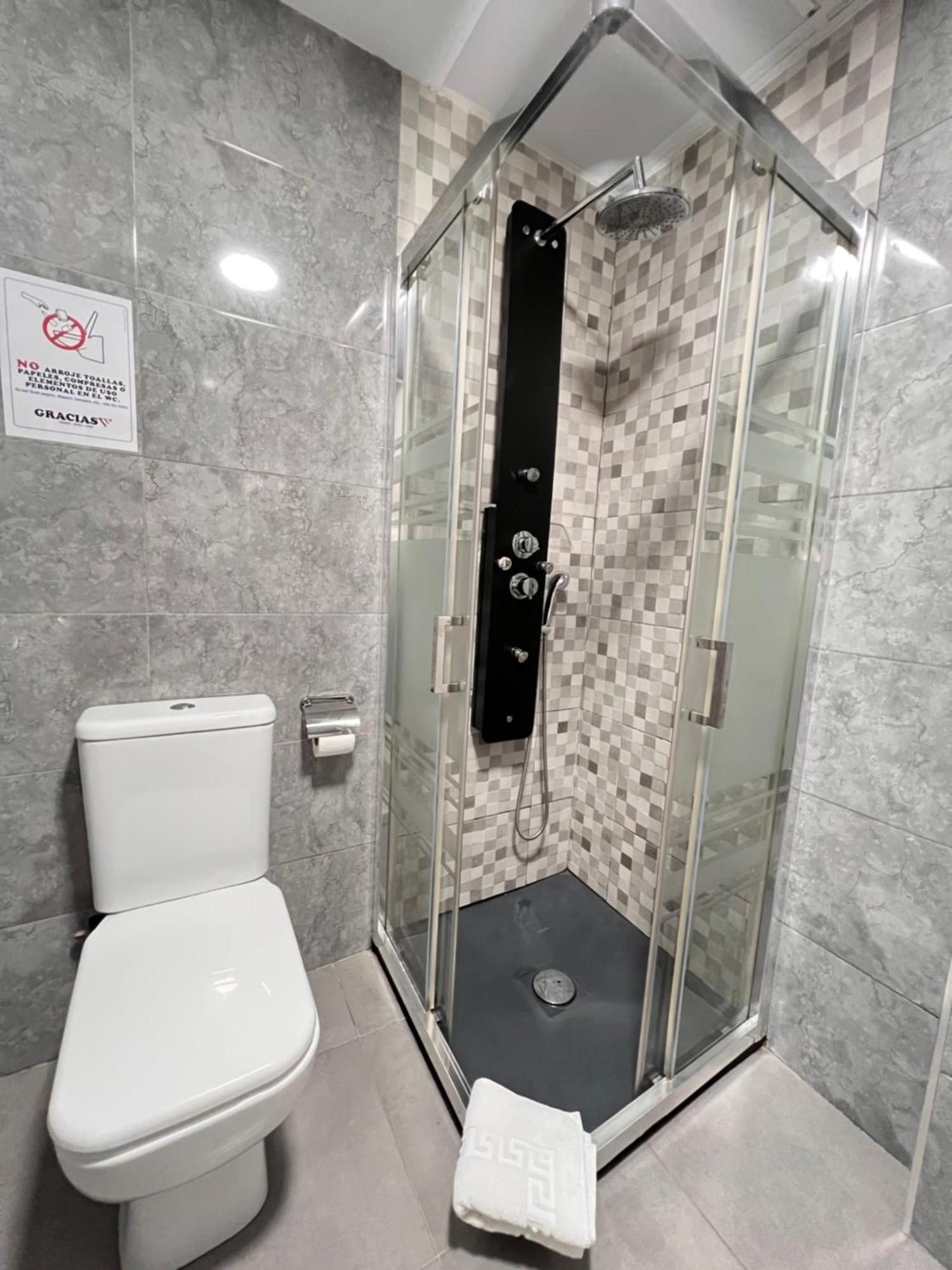 Nuestra Casita De Marmoles Parking Incluido 2 Bicis Gratis Apartment Malaga Bagian luar foto