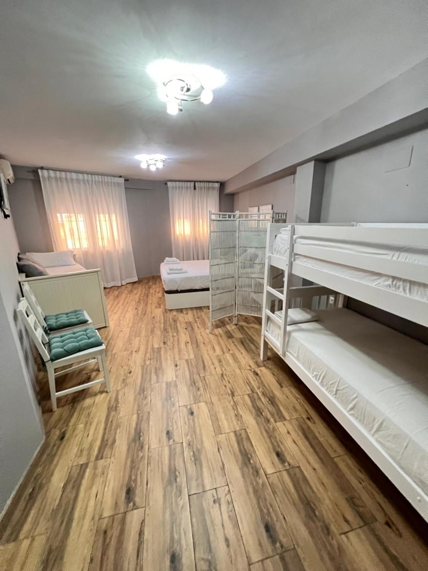 Nuestra Casita De Marmoles Parking Incluido 2 Bicis Gratis Apartment Malaga Bagian luar foto